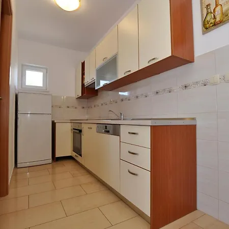 Ana Mirela Apartament Slatine