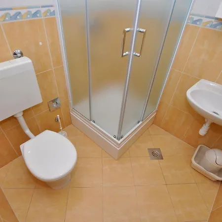 Ana Mirela Apartament Slatine